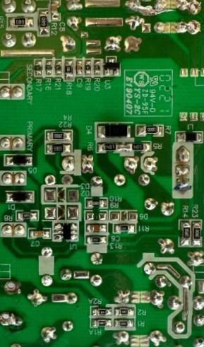 12V adaptör, 12V 1.5A adaptör, 12V 1,5A adaptör, 12V dc güç kaynağı, 220V/12V DC güç kaynağı, Açık adaptör, PCB tip adaptör, 12V PCB adaptör